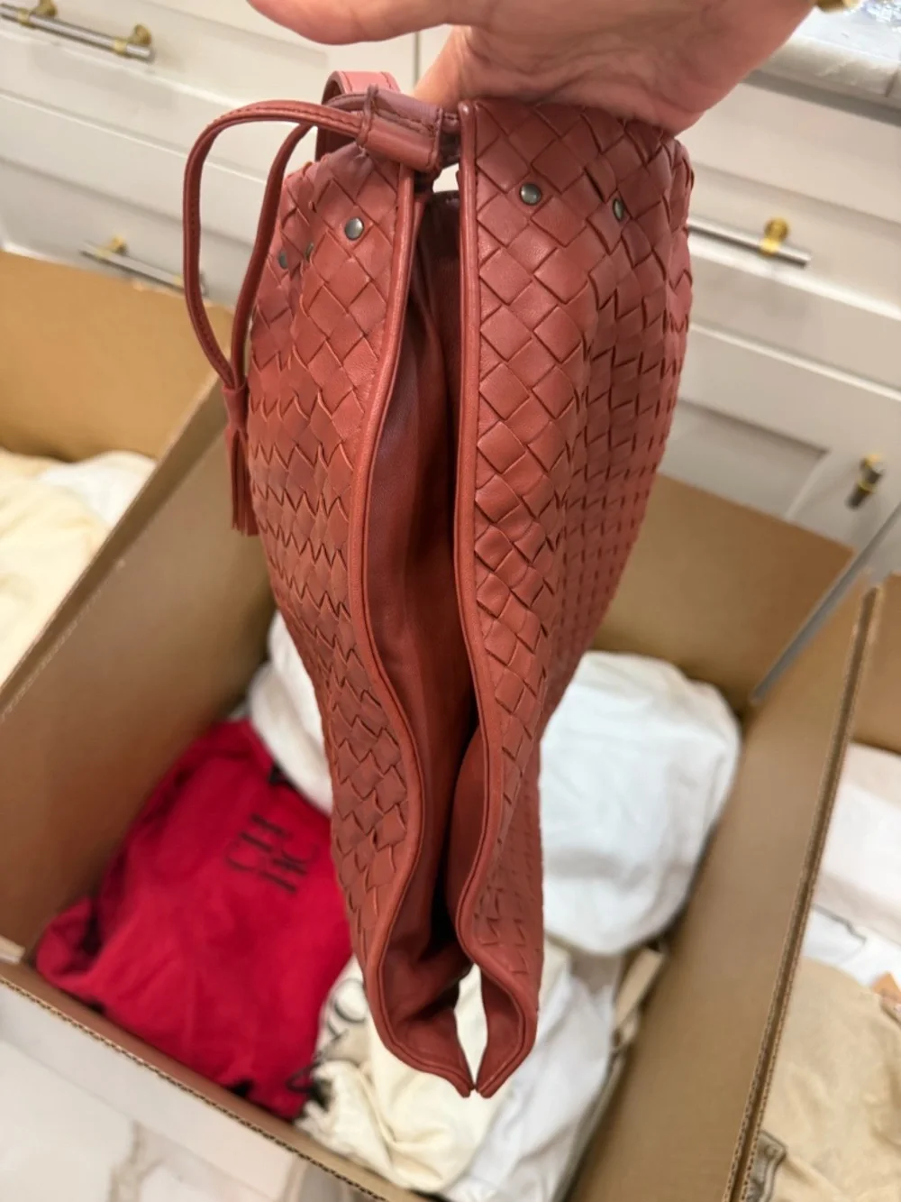 Bottega Veneta Intrecciato in Corallo priced to sell! Pristine condition! - Picture 3 of 16
